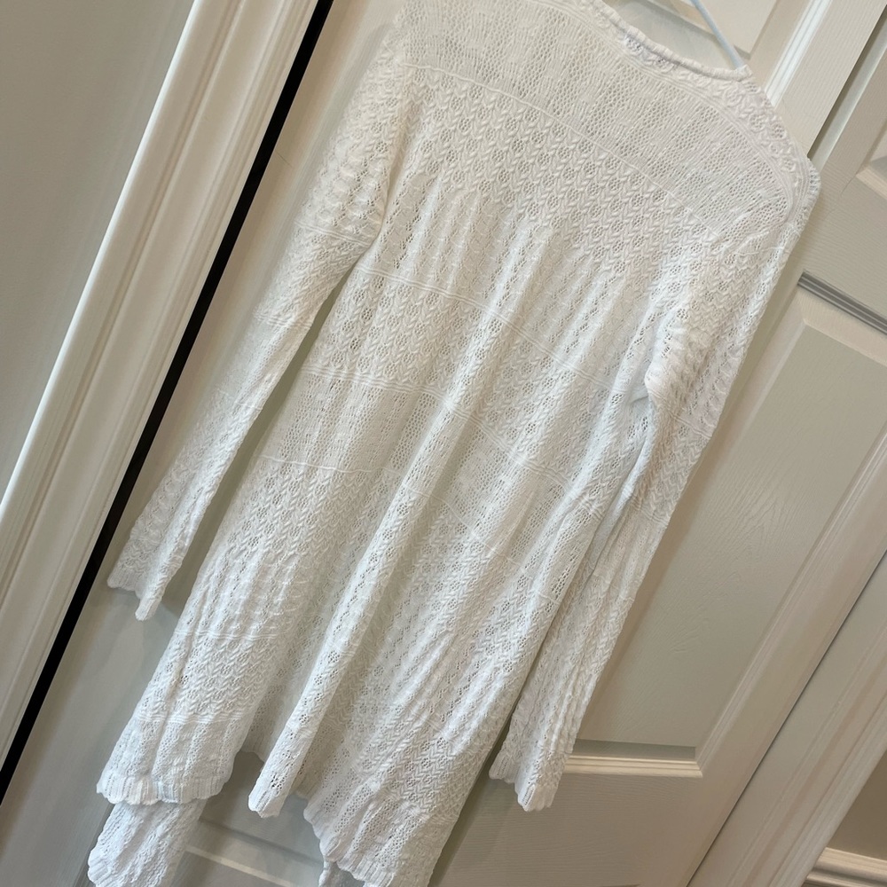 BB Dakota Lace Cardigan - Picture 2 of 8